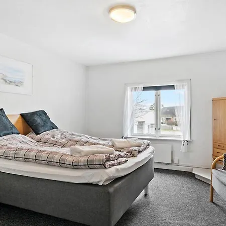 Knudstrup & Inn Kjellerup