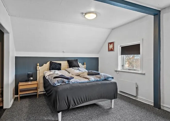 Estalagem Knudstrup & *